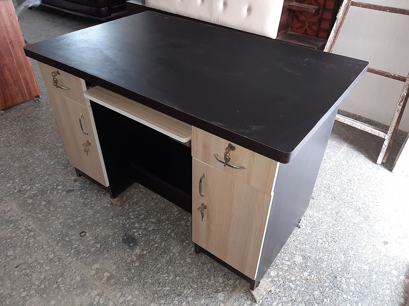 Office table 48x30