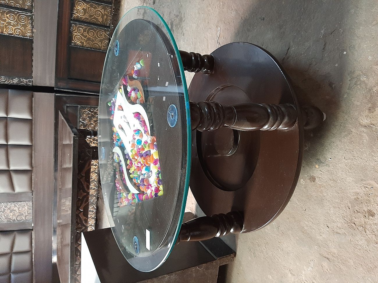 Center table round glass top 