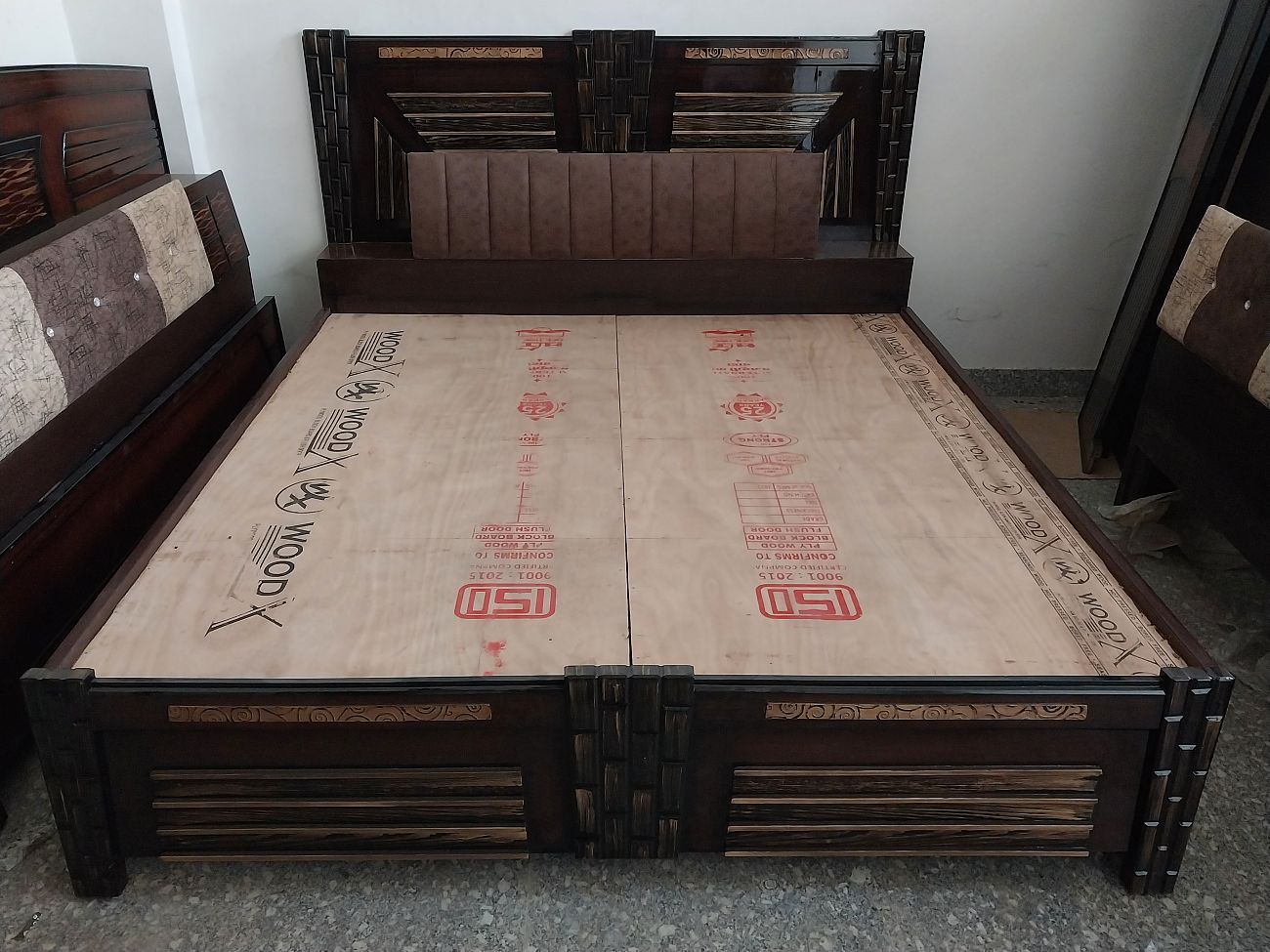 Double bed 01012023